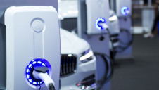 The report notes that technologies such as smart sensors and big data will enable EVs to integrate better with existing infrastructure and public transport, cutting traffic and improving air quality as a result
